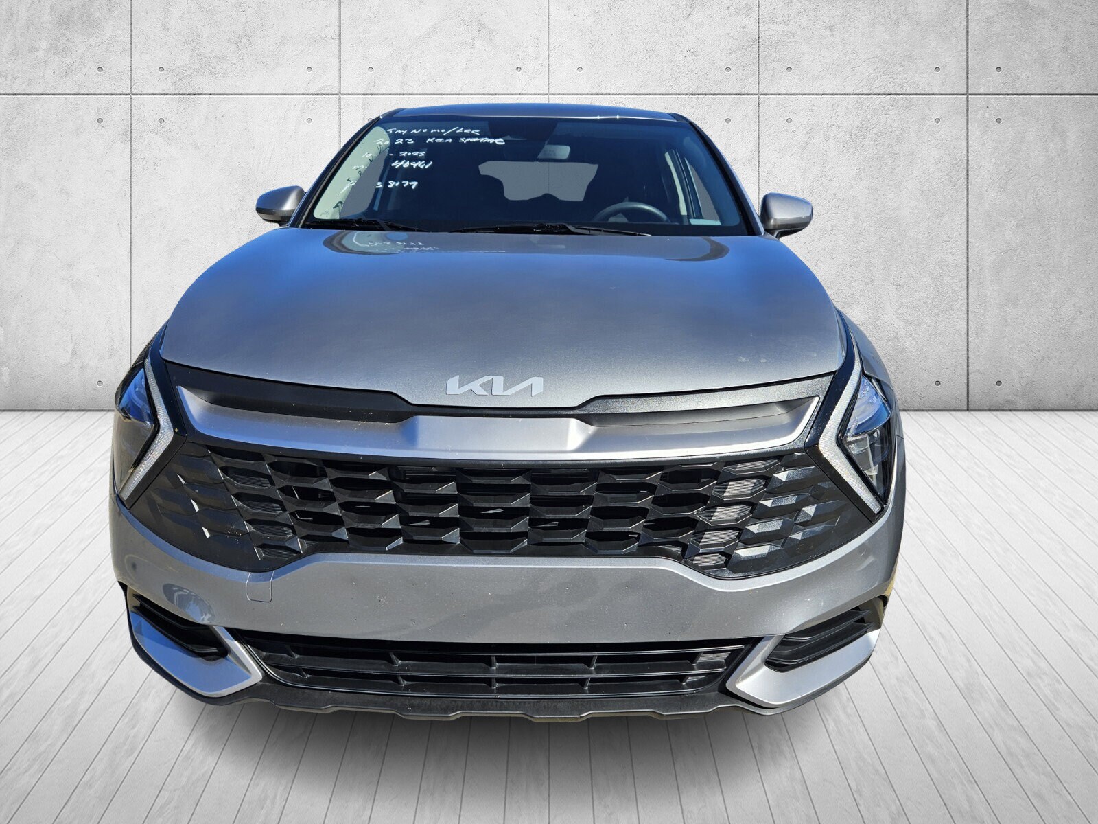 2023 Kia Sportage LX photo 2