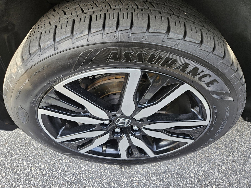 Used 2021 Honda Pilot Touring 8 Passenger AWD SUV