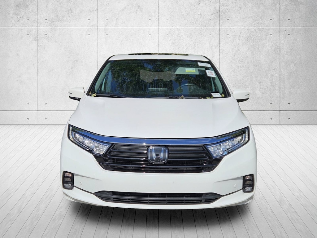 Used 2024 Honda Odyssey Elite Van