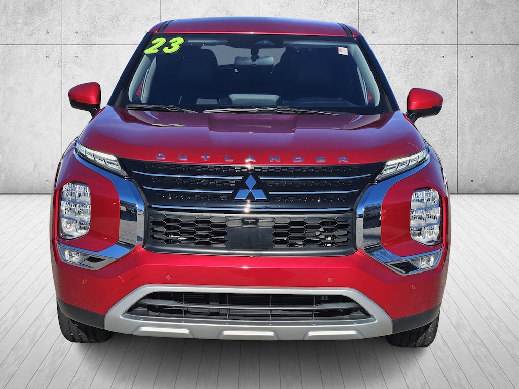 Used 2023 Mitsubishi Outlander SE SUV
