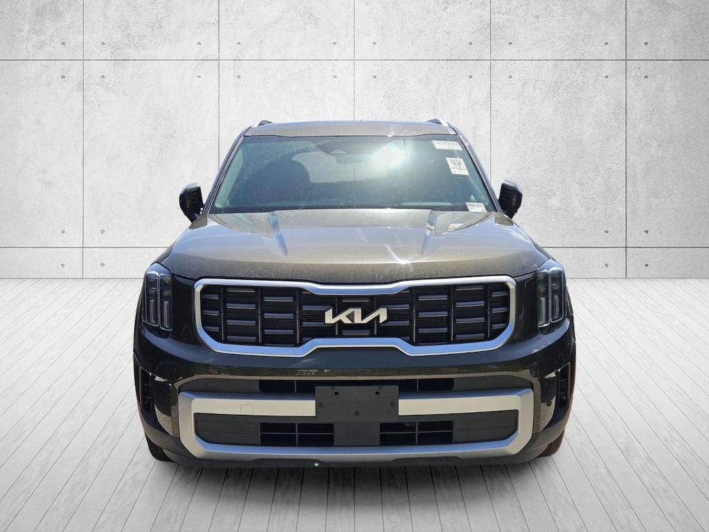 Used 2024 Kia Telluride S SUV