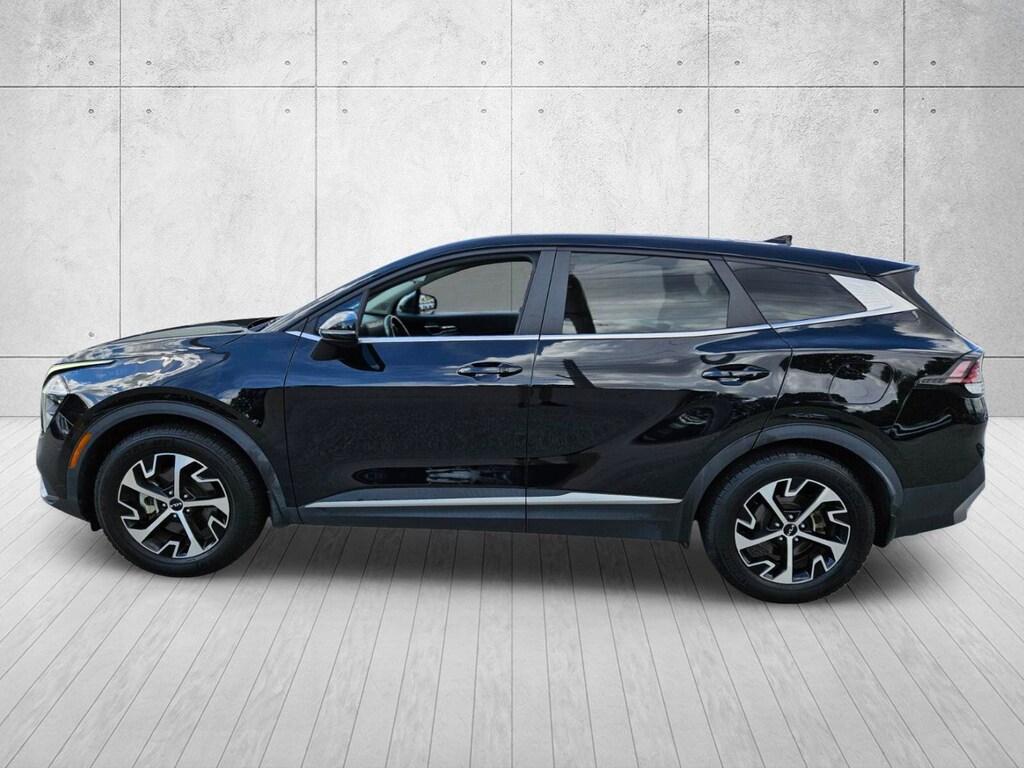 Used 2023 Kia Sportage EX SUV