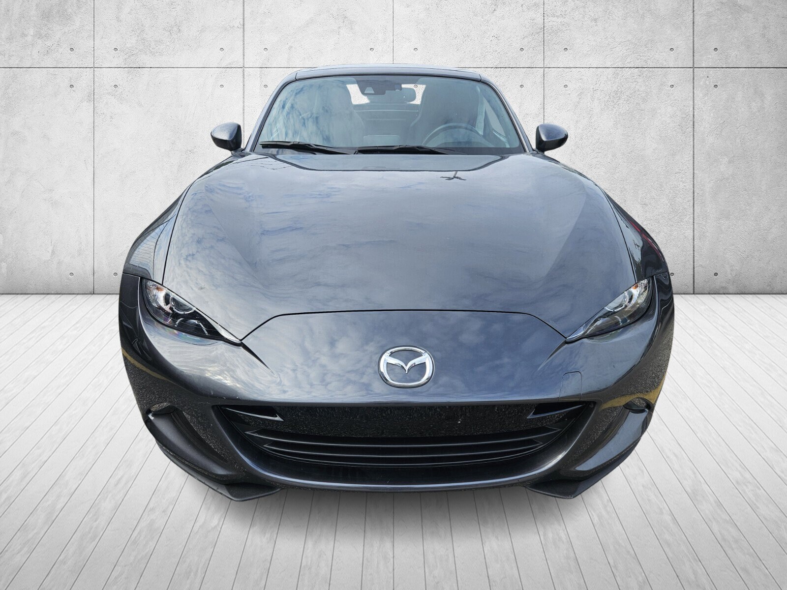 2017 Mazda MX-5 Miata Miata RF Grand Touring photo 2