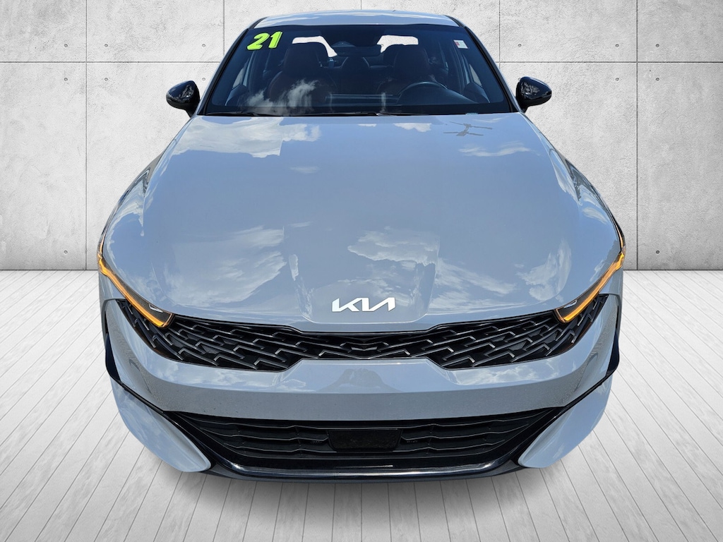 2024 Kia K5 GT-Line photo 3