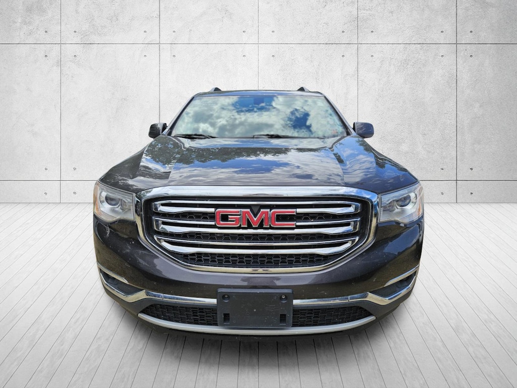 Used 2018 GMC Acadia SLE-2 SUV