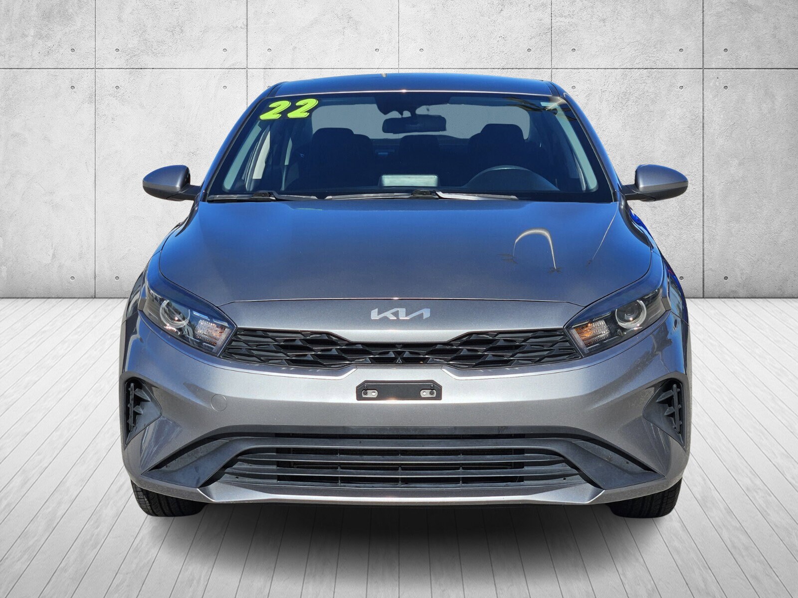 2022 Kia Forte LXS photo 2