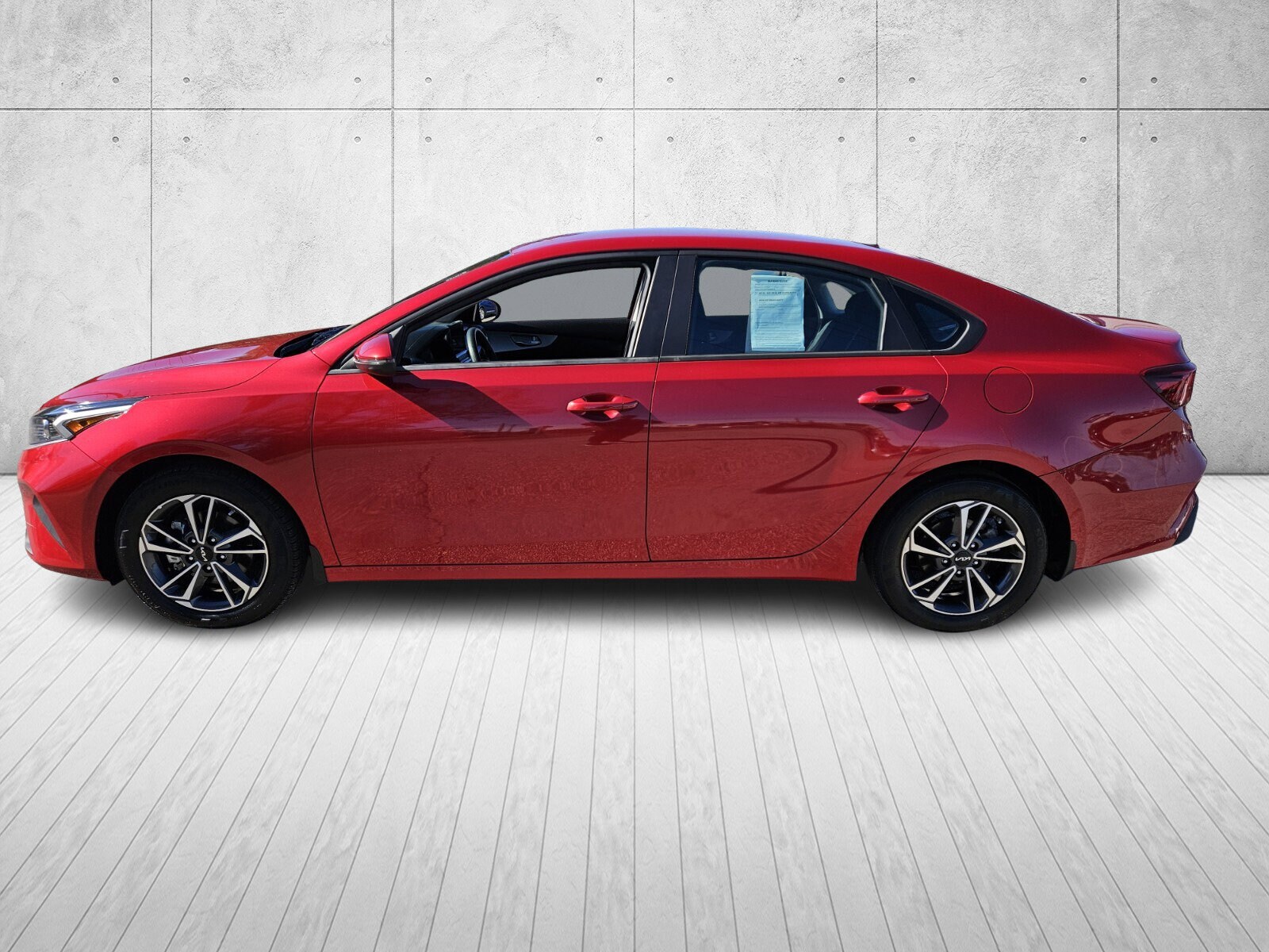 2024 Kia Forte LXS photo 4