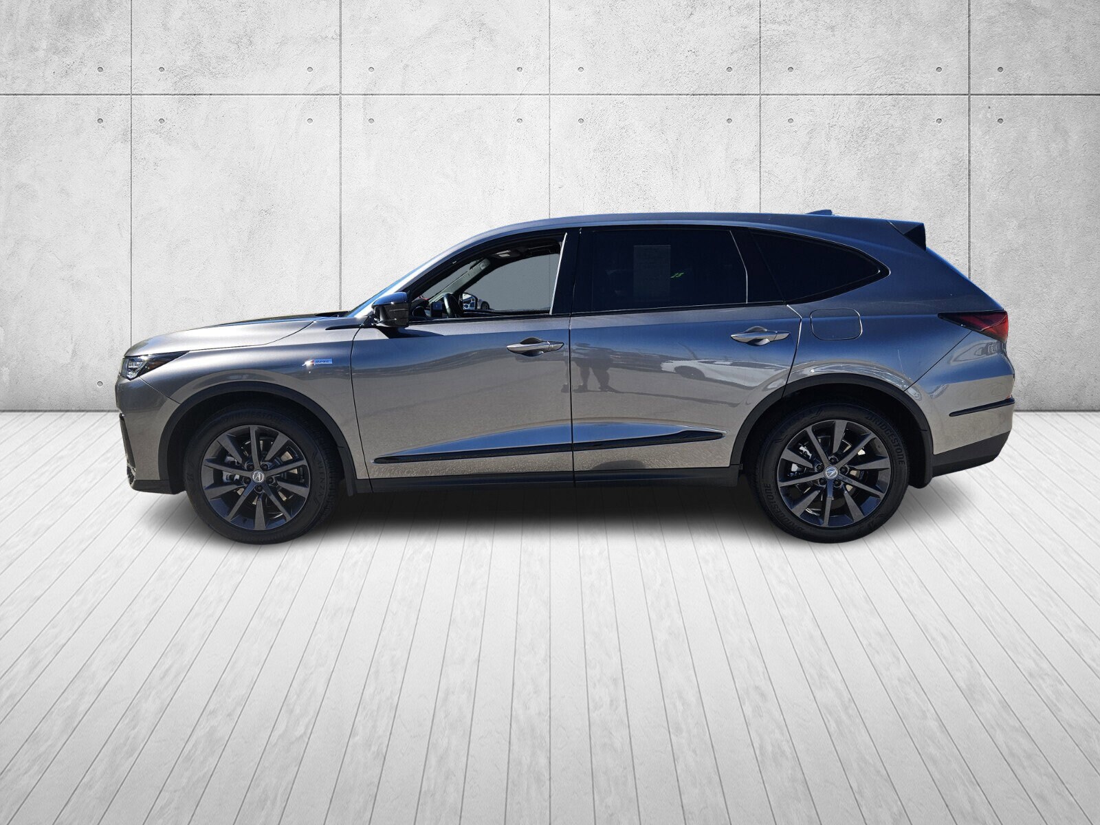 2026 Acura MDX SH-AWD Advance photo 4