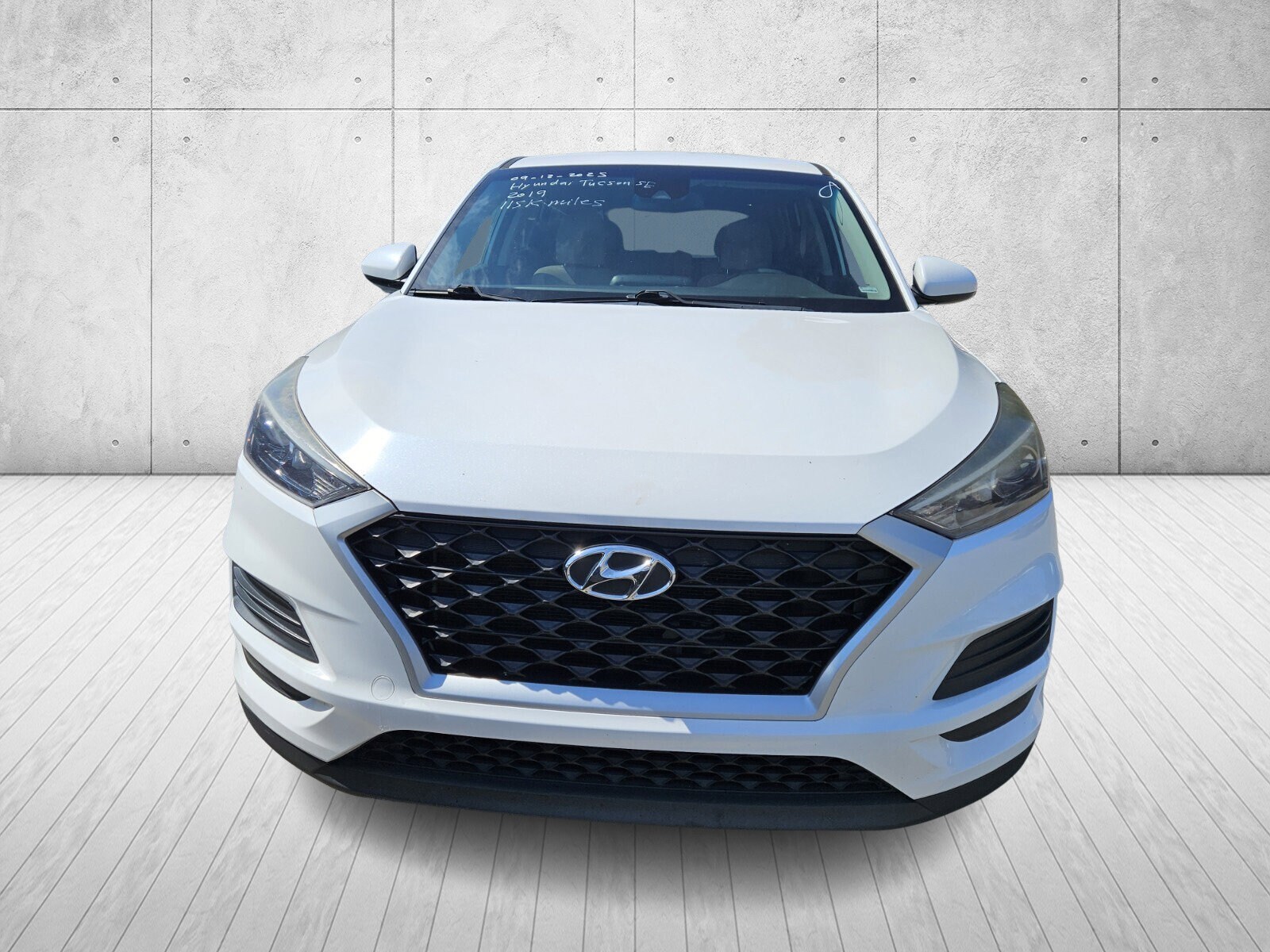 2019 Hyundai Tucson SE photo 2