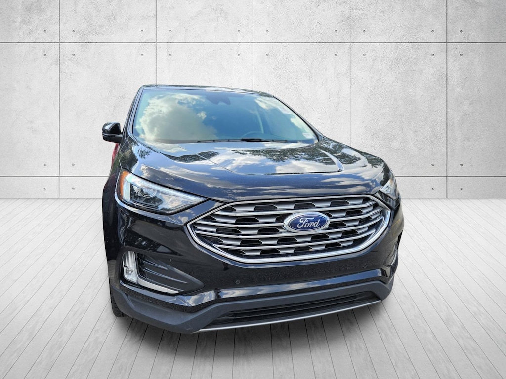 Used 2024 Ford Edge Titanium SUV