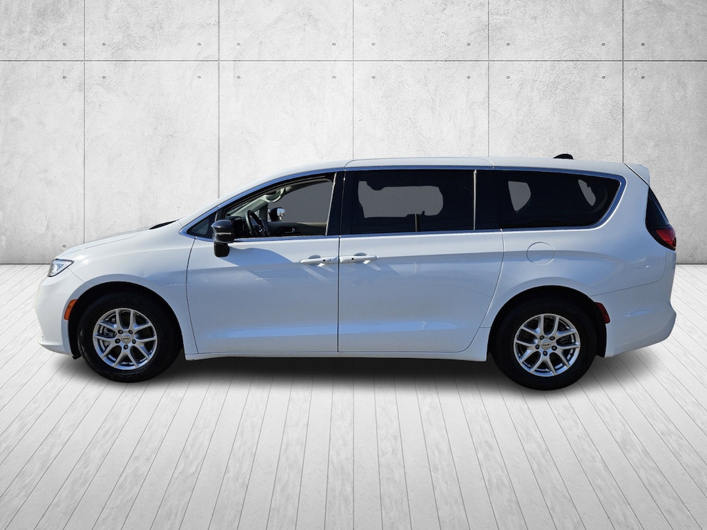 Used 2024 Chrysler Pacifica Touring L Van Passenger Van
