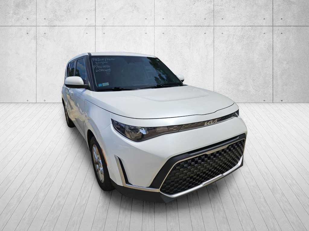 Used 2023 Kia Soul S Hatchback