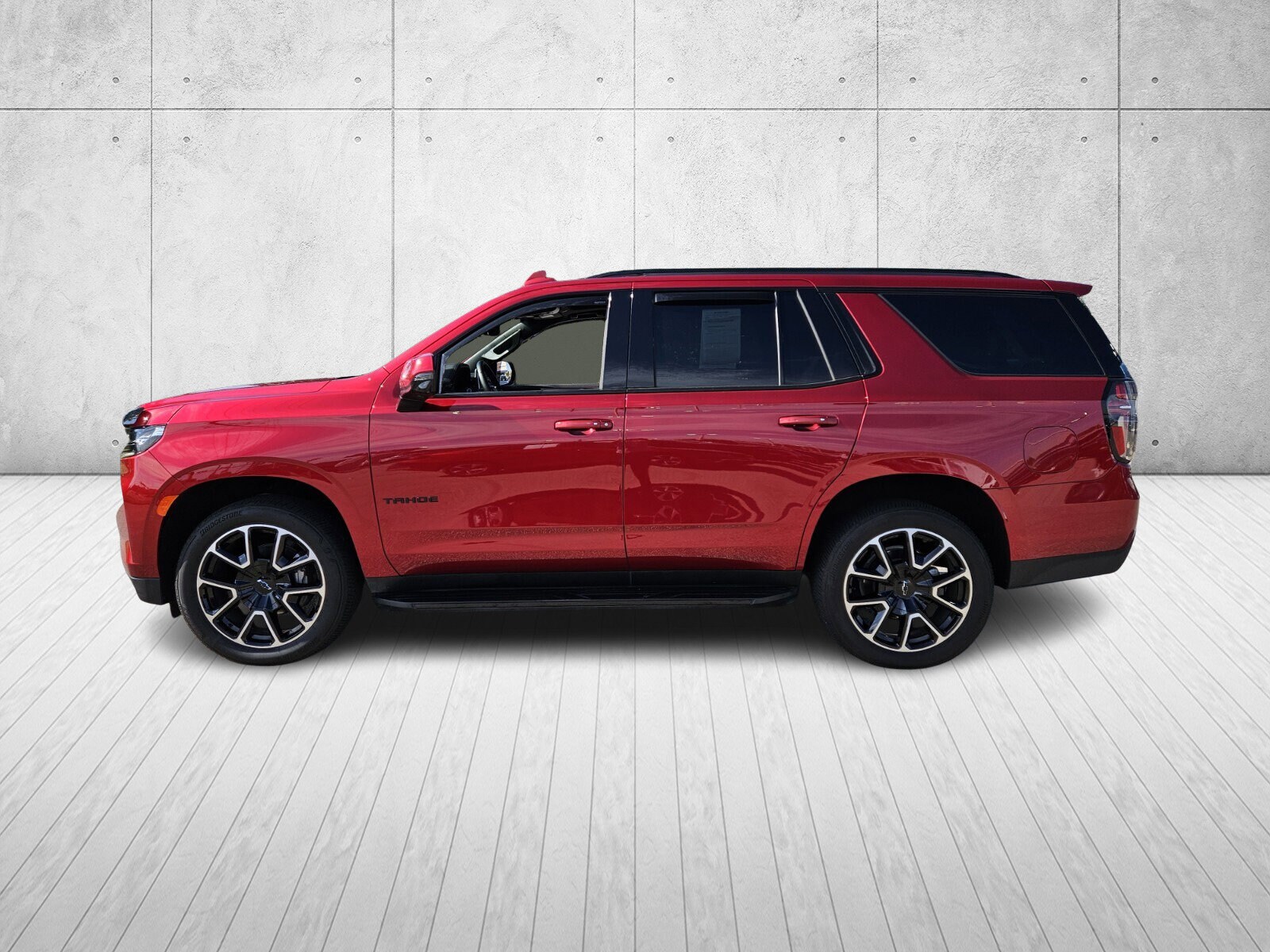 2024 Chevrolet Tahoe RST photo 4