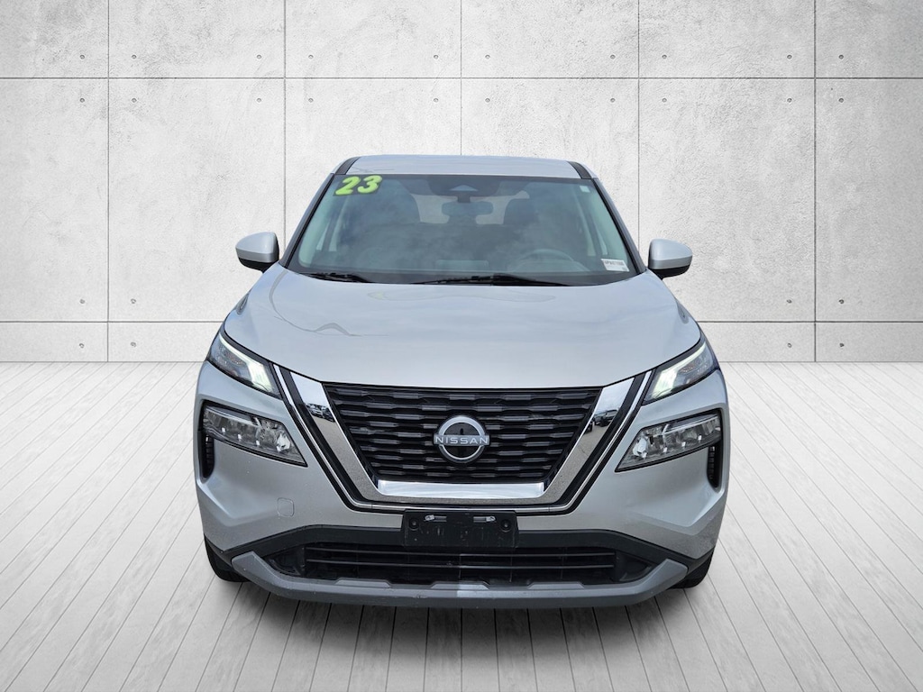 Used 2023 Nissan Rogue SV SUV