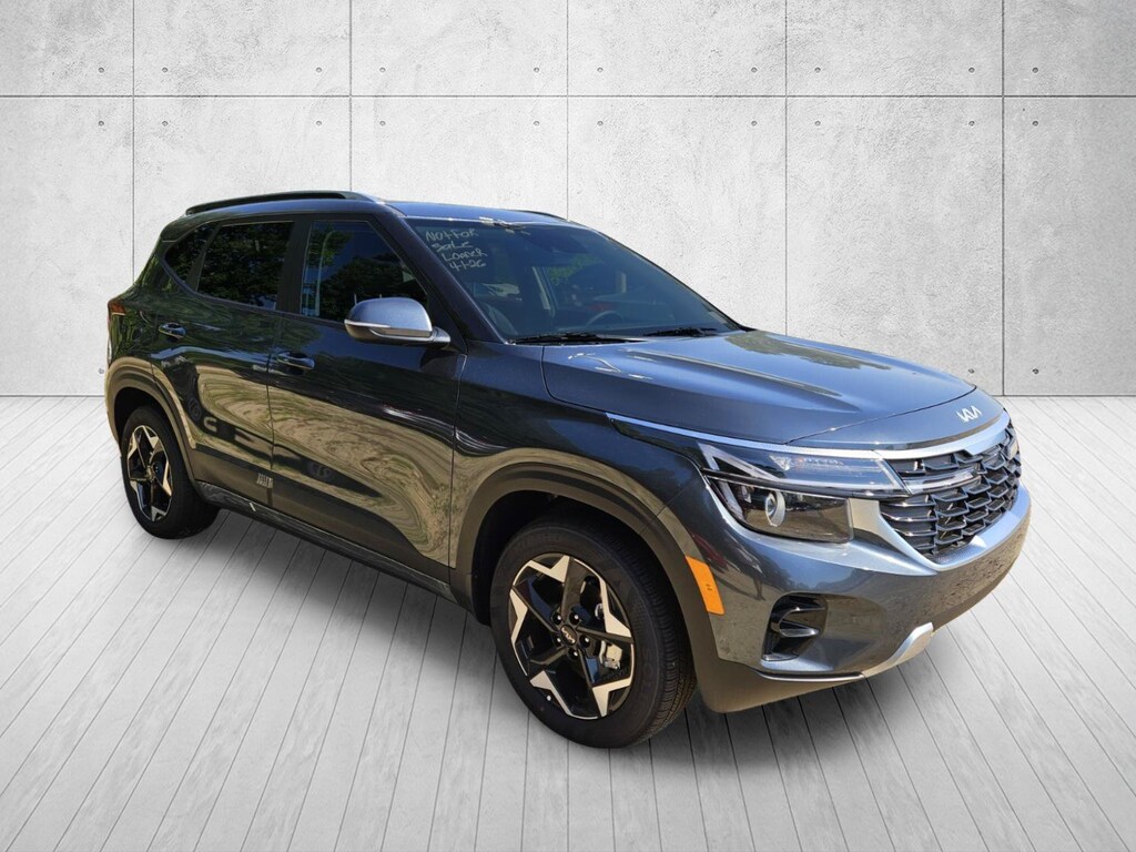 Used 2026 Kia Seltos S SUV