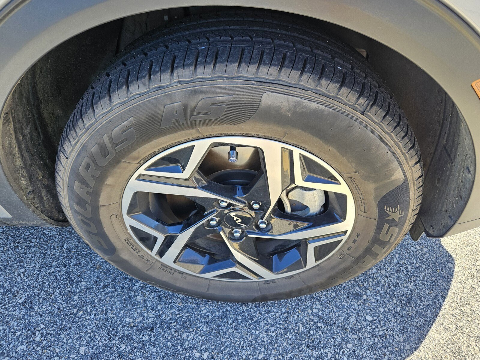 2023 Kia Sportage LX photo 4