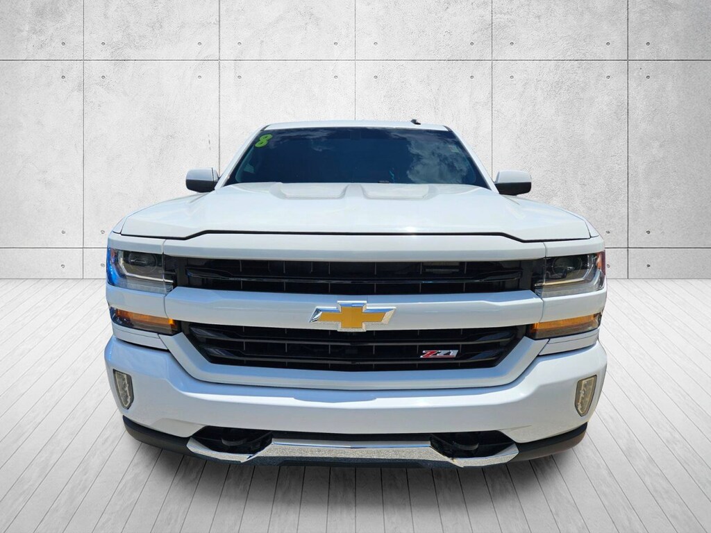 Used 2018 Chevrolet Silverado 1500 LT w/2LT Truck Crew Cab