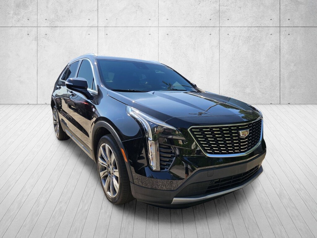 Used 2023 CADILLAC XT4 Premium Luxury SUV