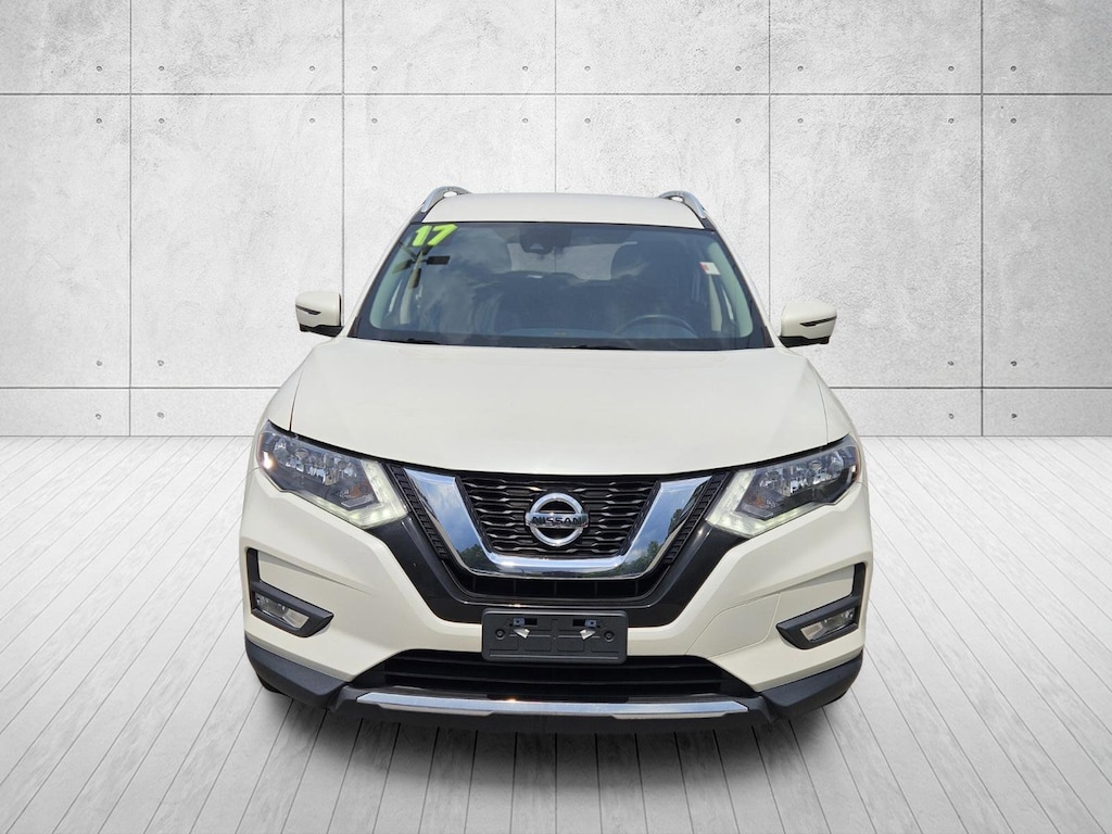 Used 2017 Nissan Rogue SL SUV