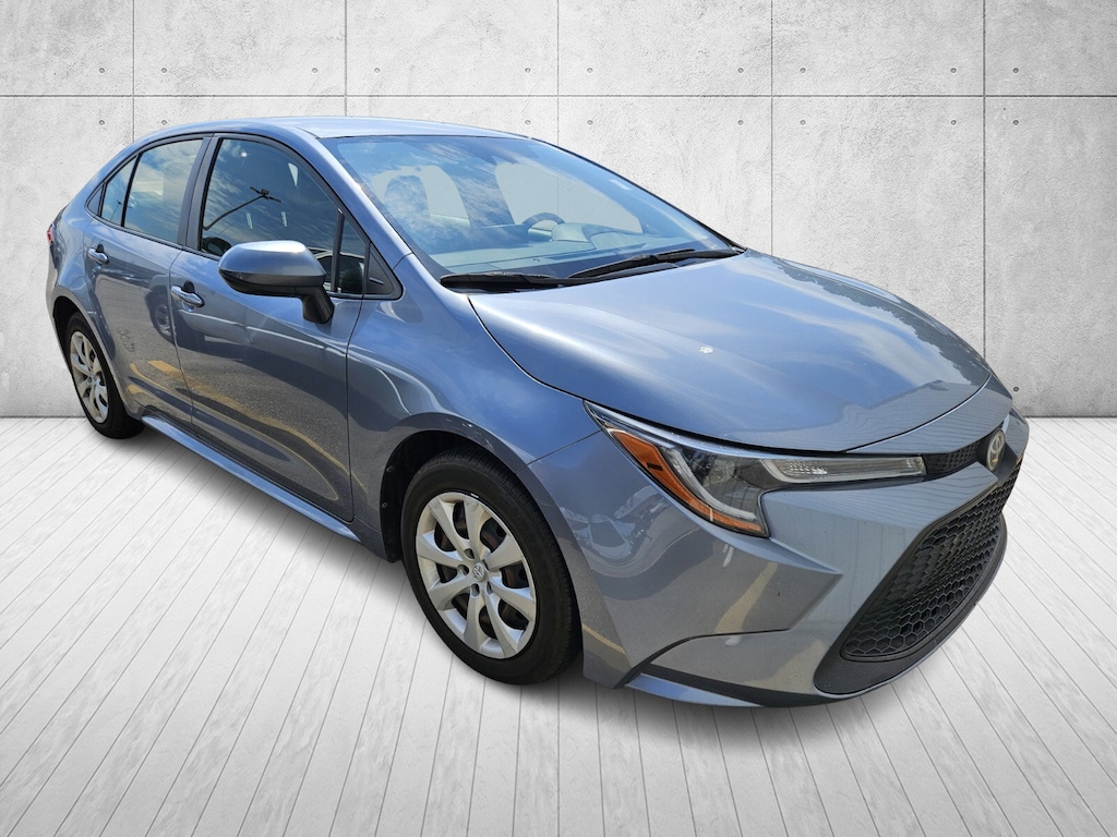 Used 2022 Toyota Corolla LE Sedan
