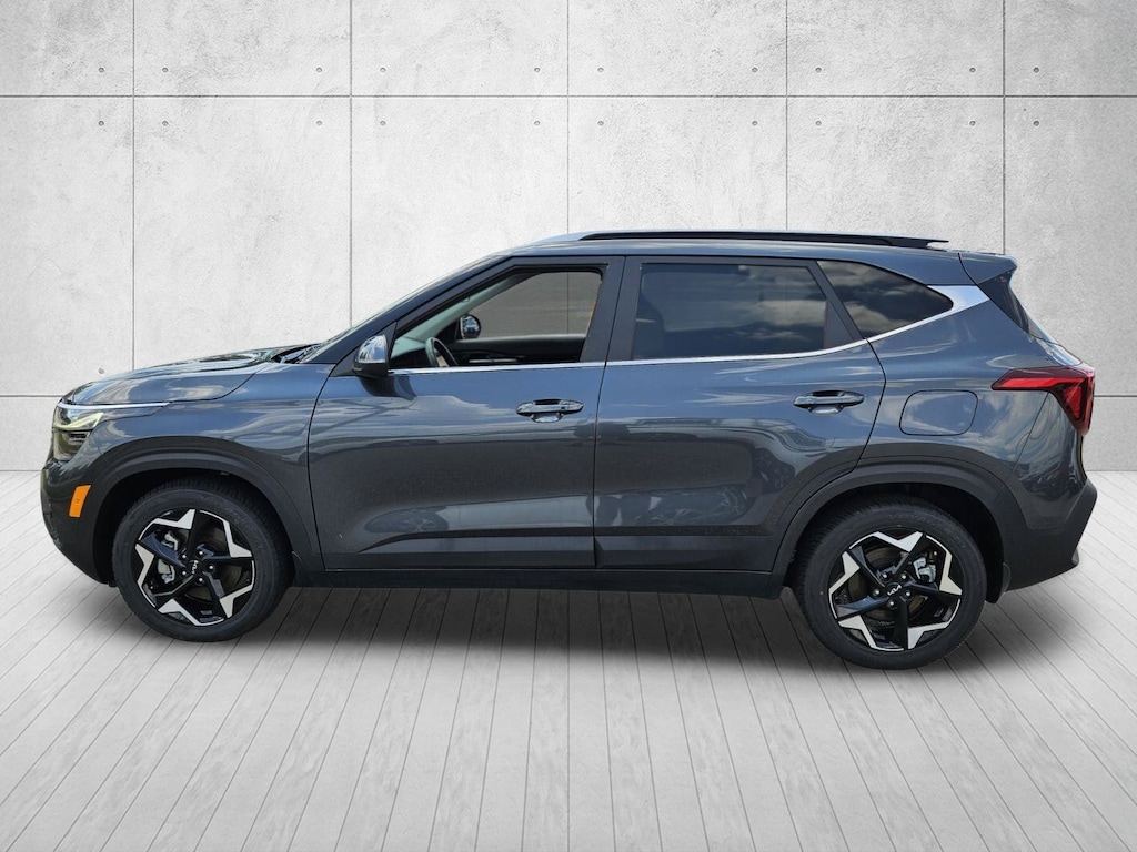 Used 2024 Kia Seltos EX SUV