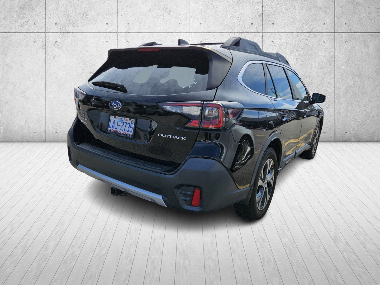 2020 Subaru Outback Limited photo 3