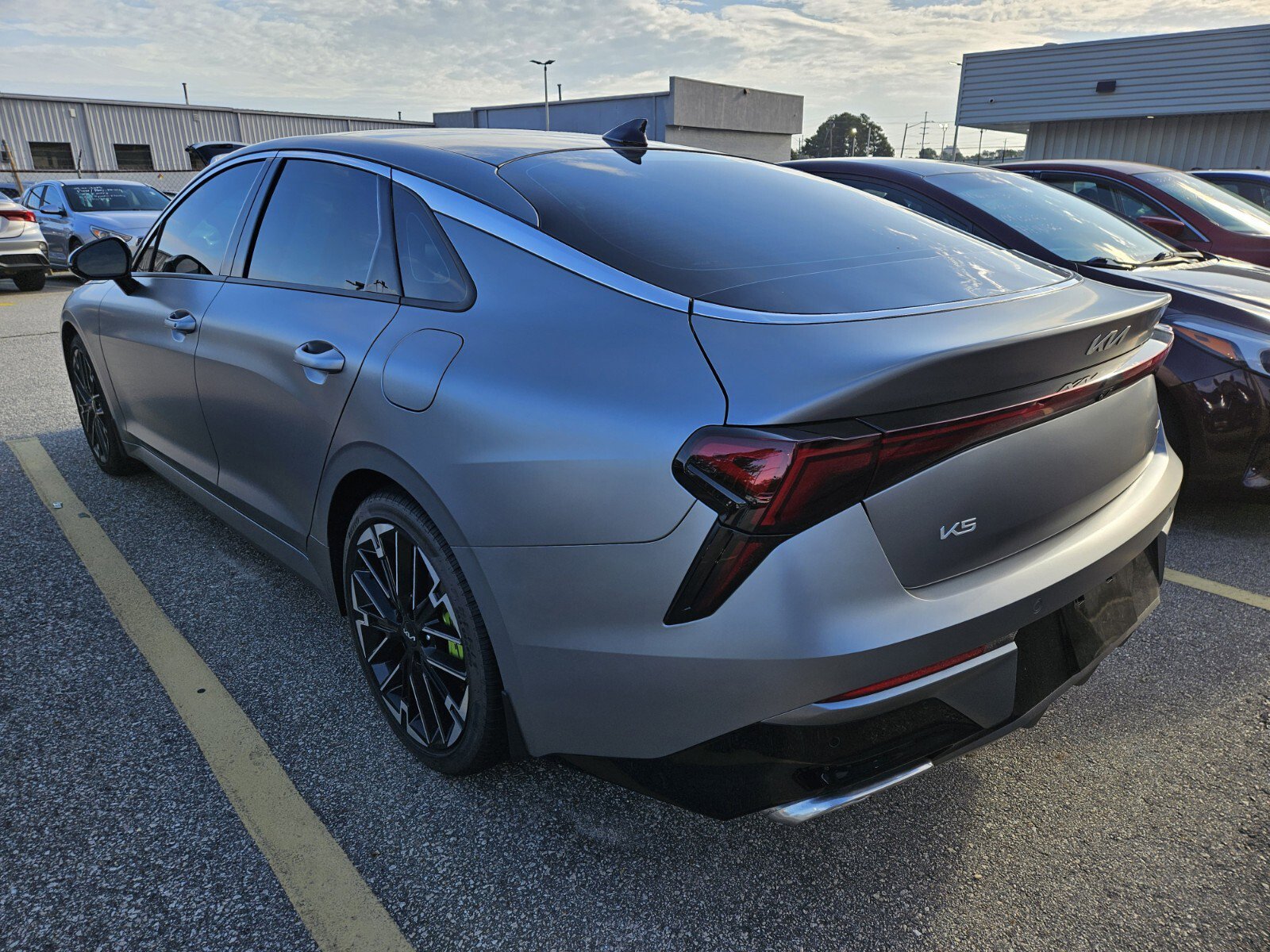 2025 Kia K5 GT photo 4