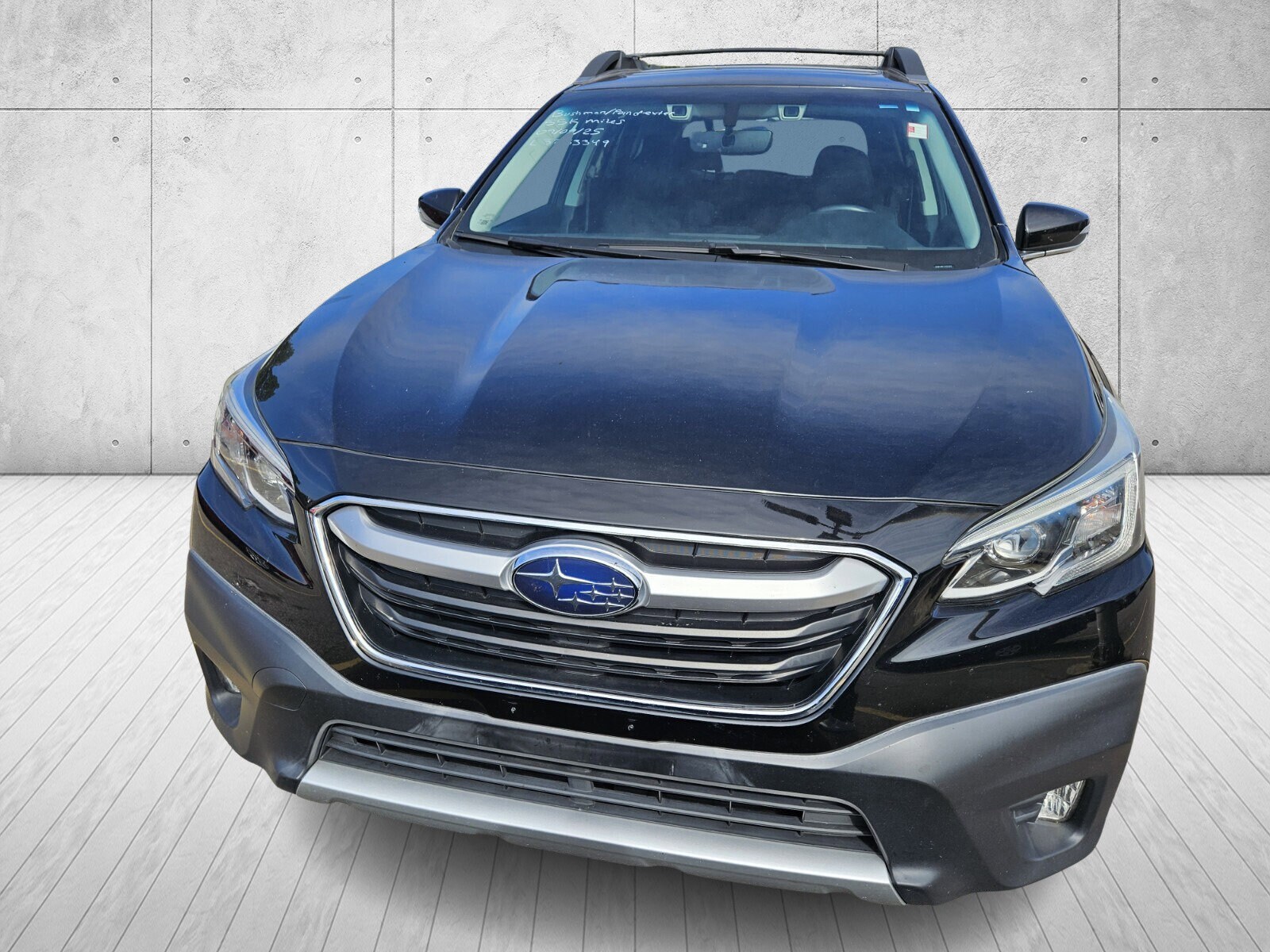 2020 Subaru Outback Limited photo 2