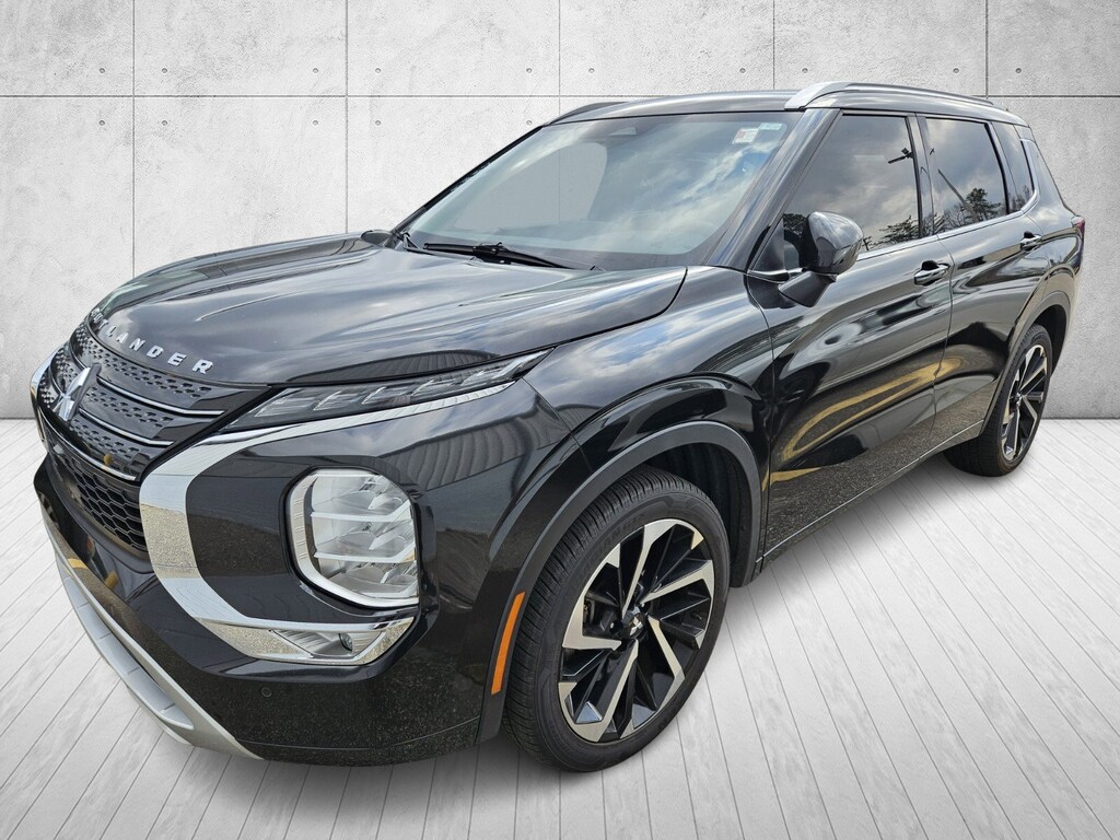 Used 2022 Mitsubishi Outlander SEL CUV