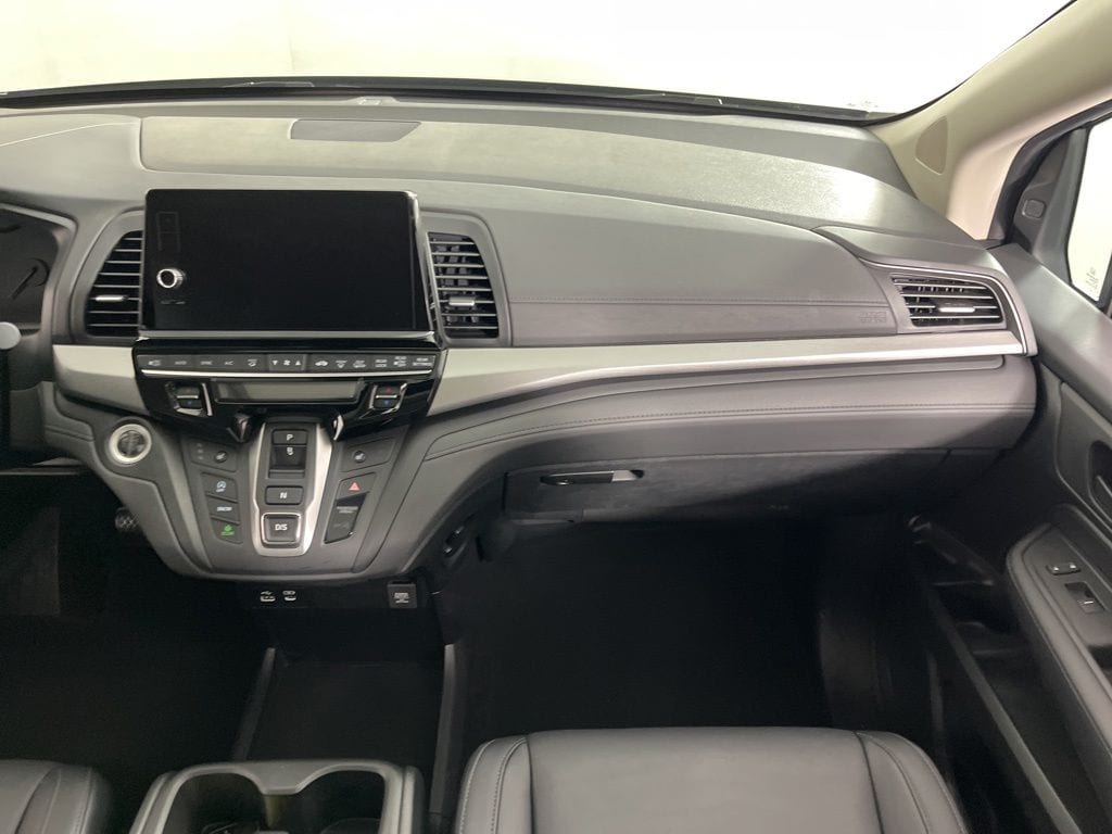 2025 Honda Odyssey EX-L - Photo 16