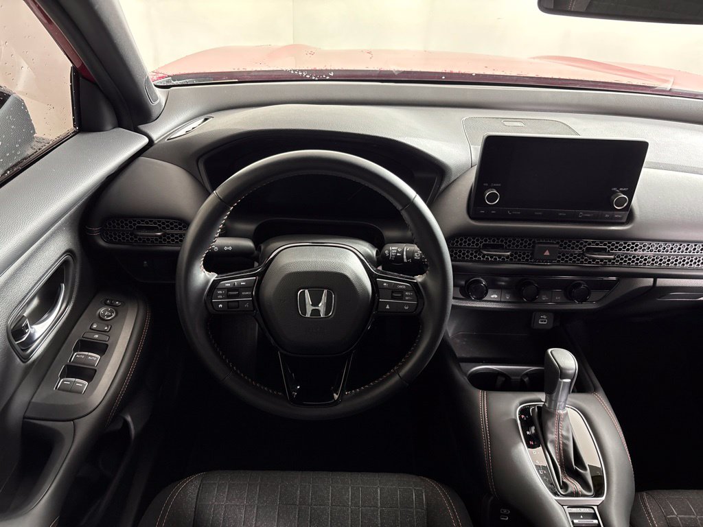 2025 Honda HR-V Sport - Photo 16