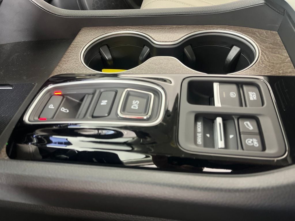 2026 Honda Pilot Elite - Photo 32