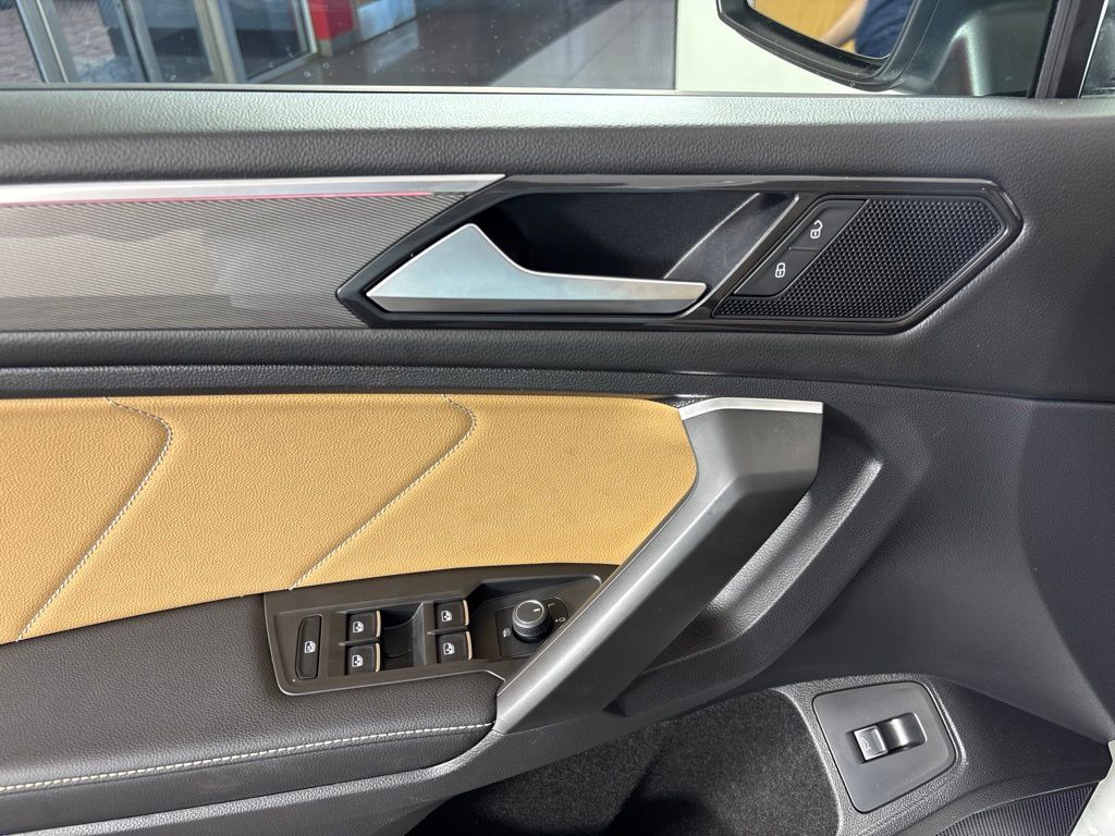 2024 Volkswagen Tiguan SE R-LINE BLACK - Photo 28