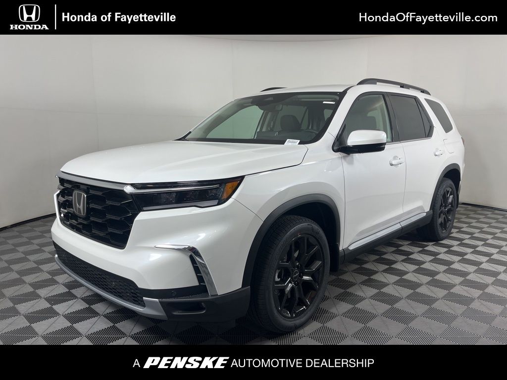 2025 Honda Pilot Touring's photo