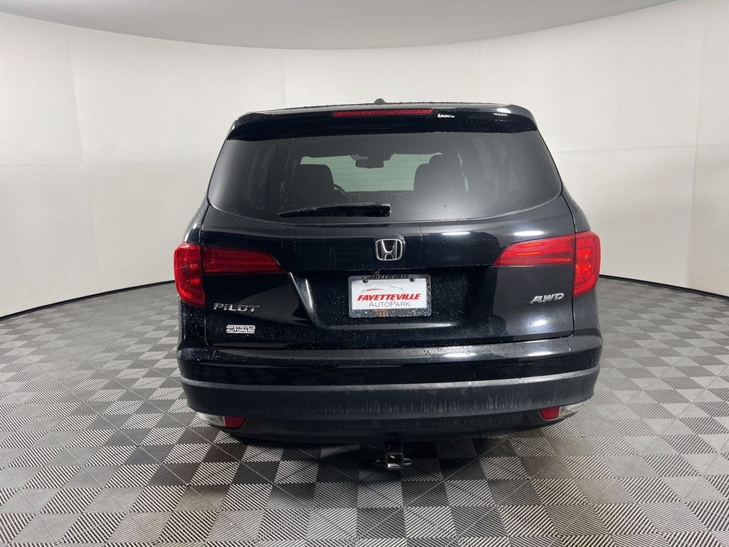 Used 2018 Honda Pilot EX-L SUV
