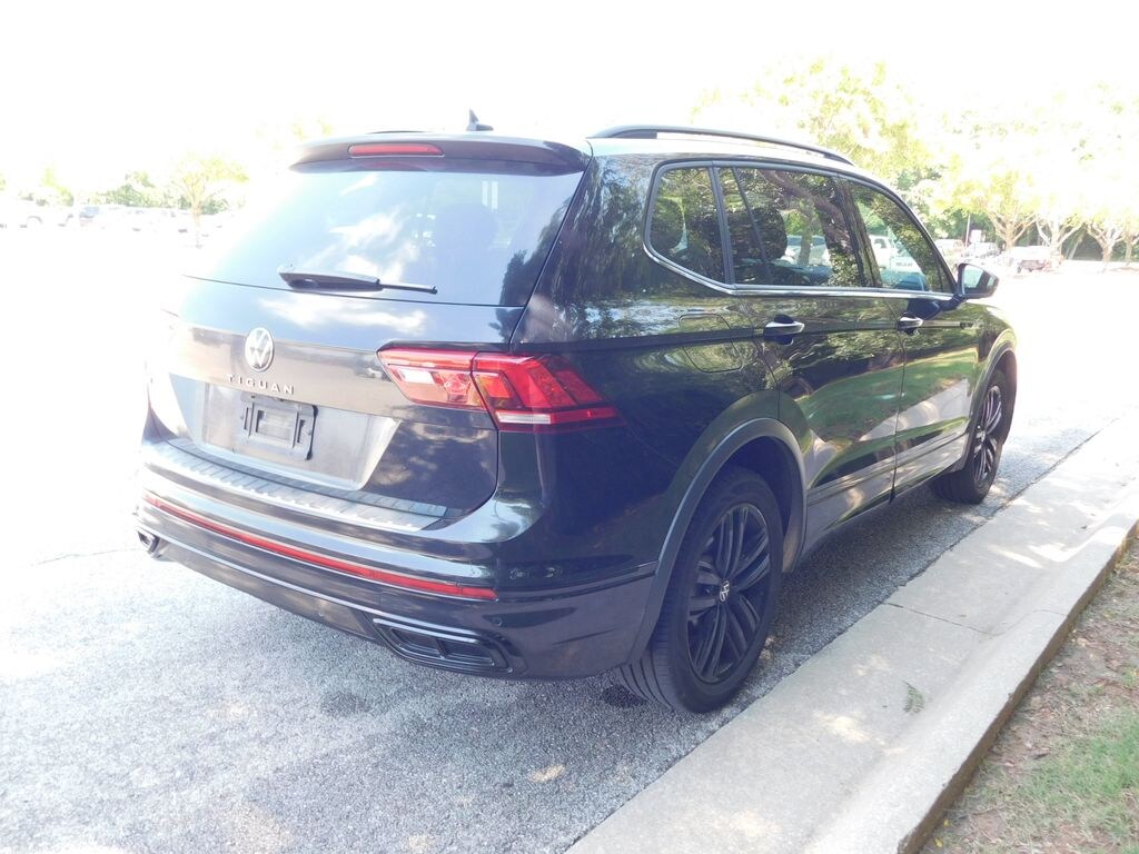 Used 2022 Volkswagen Tiguan 2.0T SE R-Line Black SUV