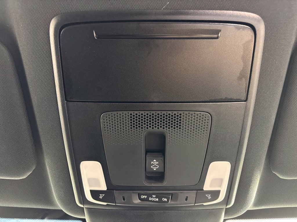 2025 Honda CR-V Sport-L - Photo 14