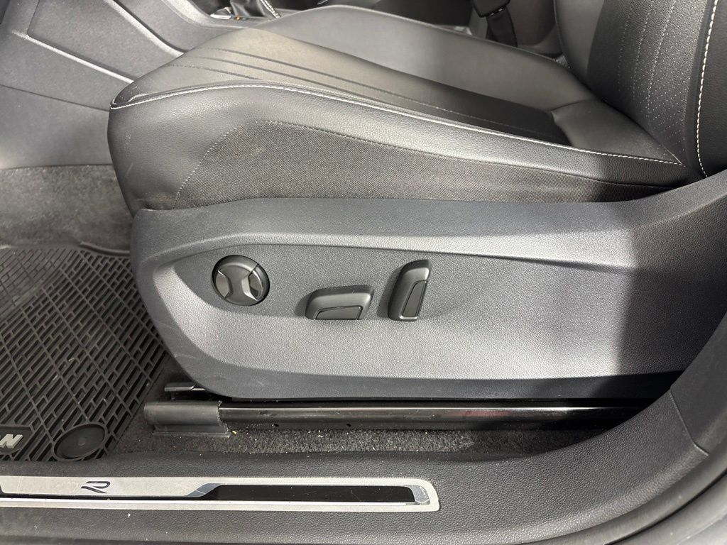 2023 Volkswagen Tiguan SE R-LINE BLACK - Photo 21