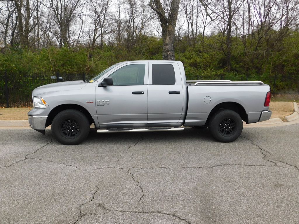 2019 Ram 1500 Classic Tradesman photo 2