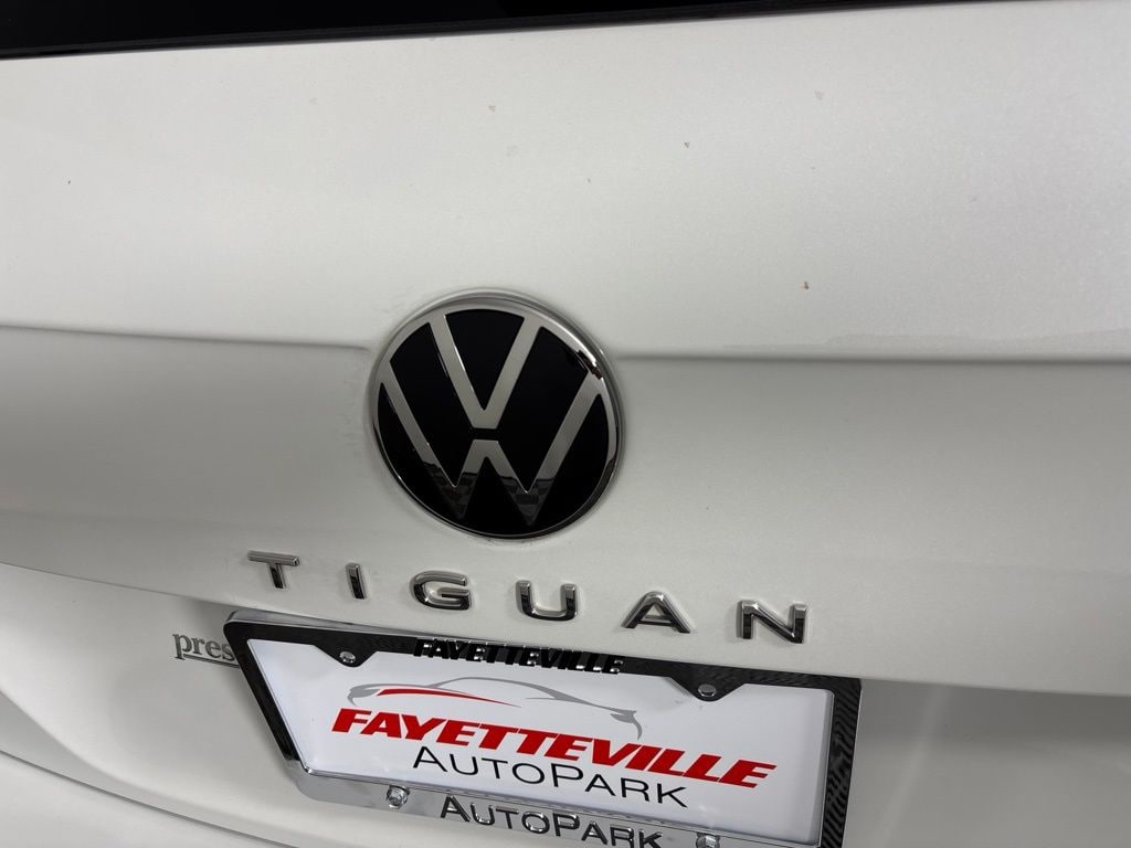 Used 2024 Volkswagen Tiguan 2.0T SE R-Line Black SUV