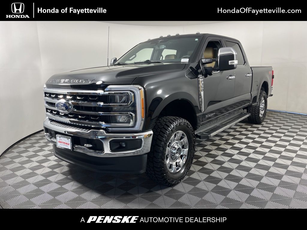 2023 Ford F-350 Lariat 4x4 Crew Cab 6-3/4 Box SRW's photo