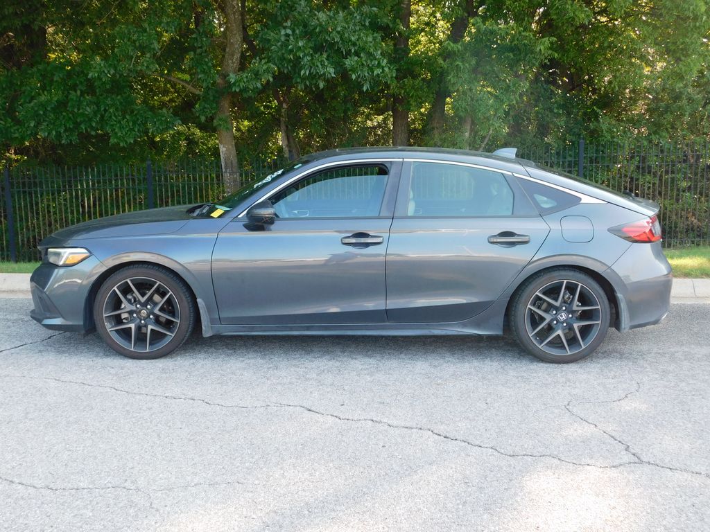 2023 Honda Civic Sport Touring photo 2