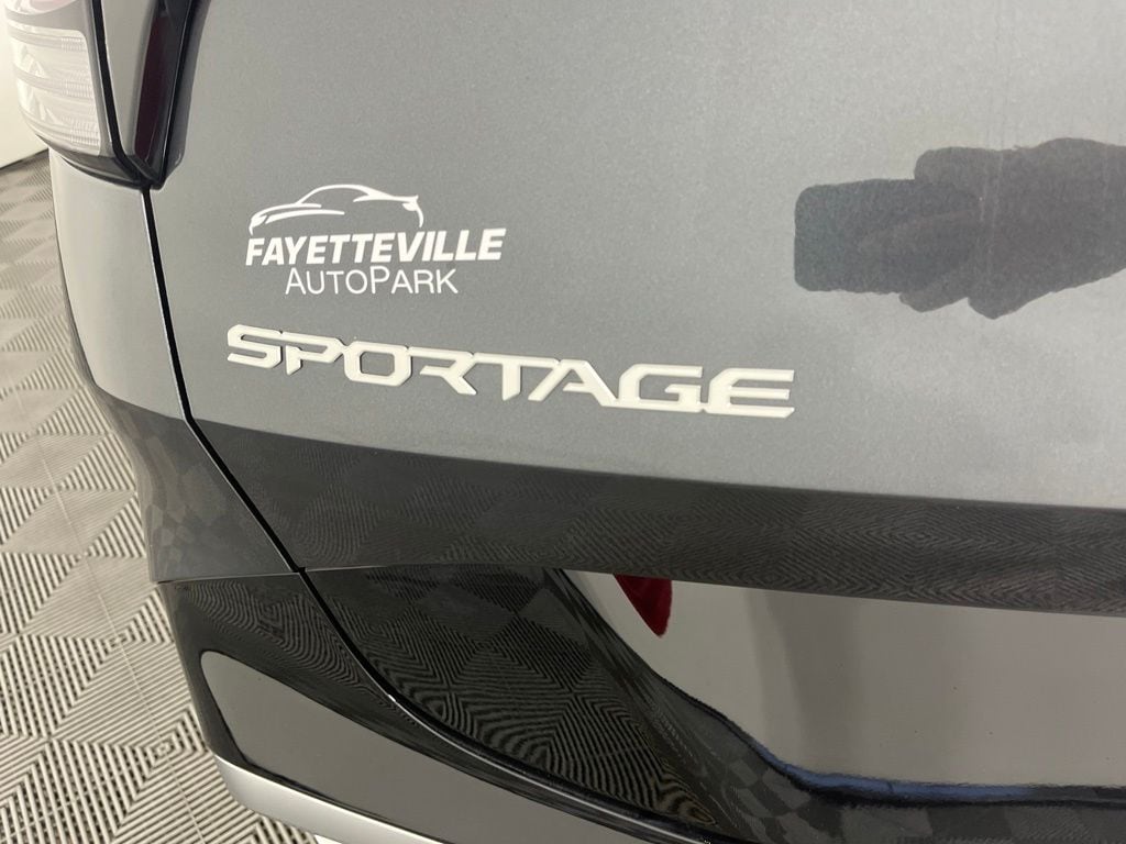 Used 2024 Kia Sportage SX-Prestige SUV