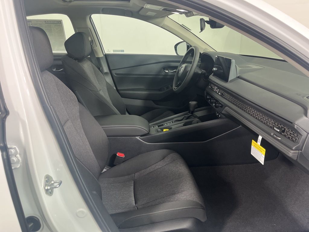 2026 Honda Accord SE - Photo 8