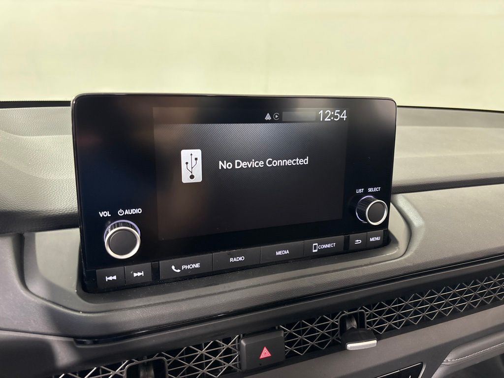 2025 Honda Accord SE - Photo 28