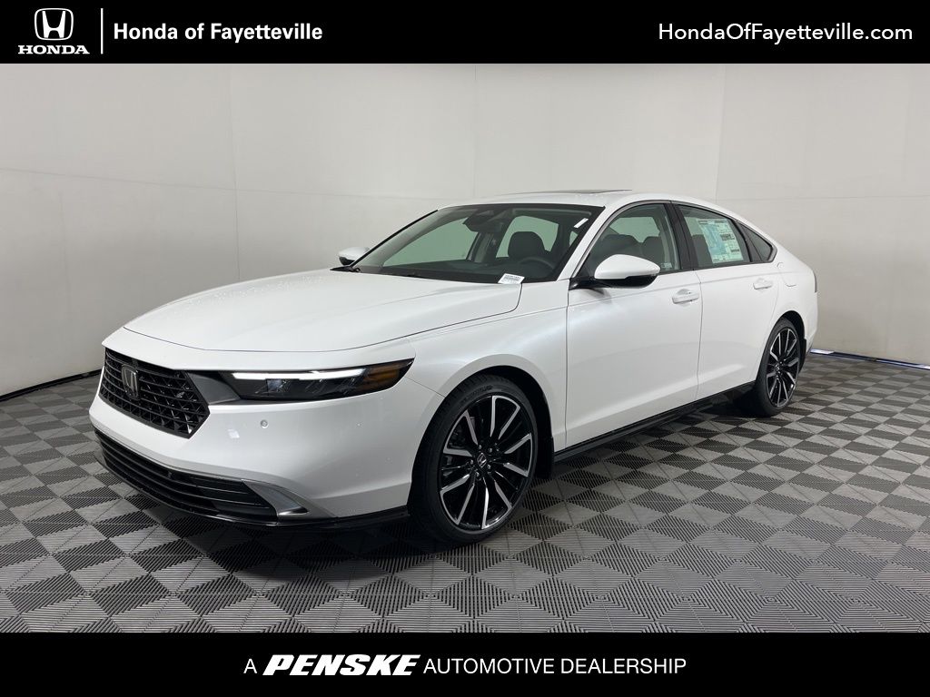 2025 Honda Accord Hybrid Touring's photo