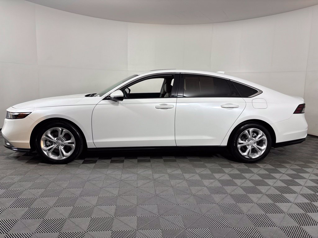 Used 2023 Honda Accord Hybrid Touring Sedan