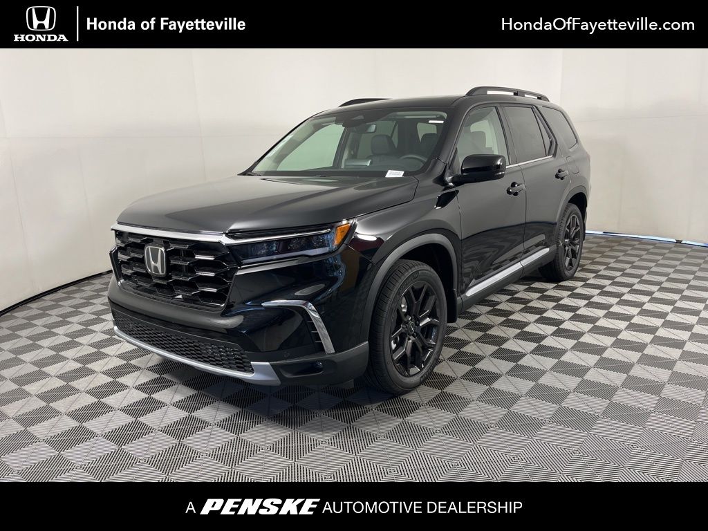 2025 Honda Pilot Touring's photo
