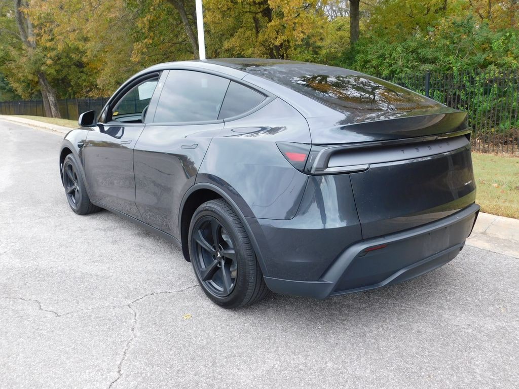 Used 2026 Tesla Model Y Long Range SUV