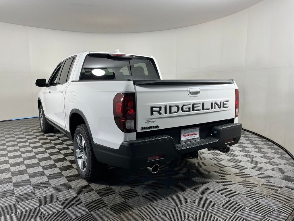 New 2026 Honda Ridgeline RTL Truck Crew Cab